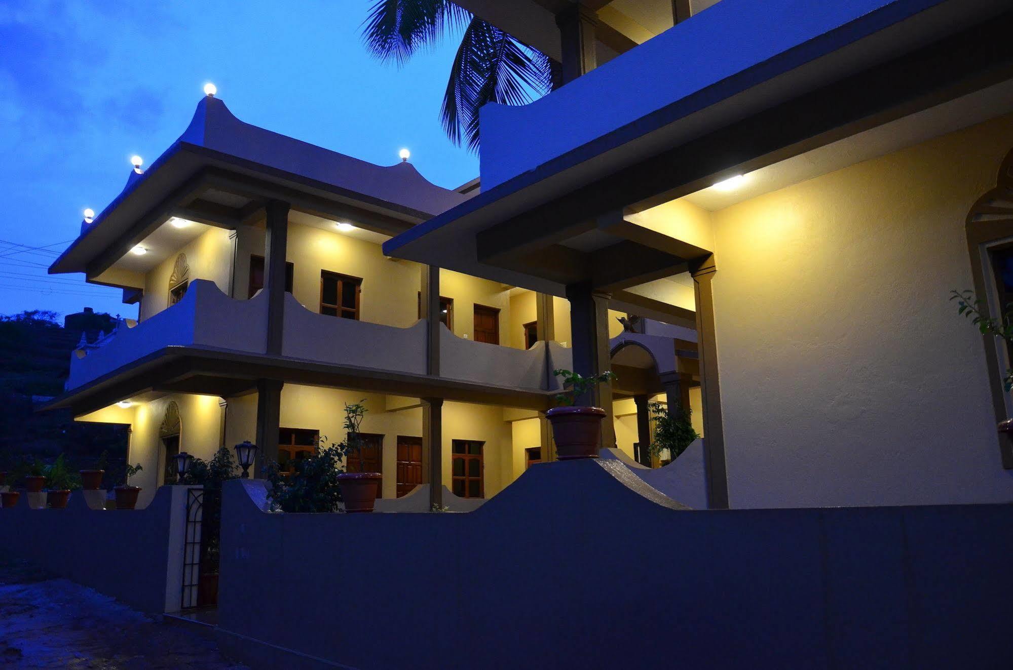 Hotel Garima Of Mandrem Exteriér fotografie
